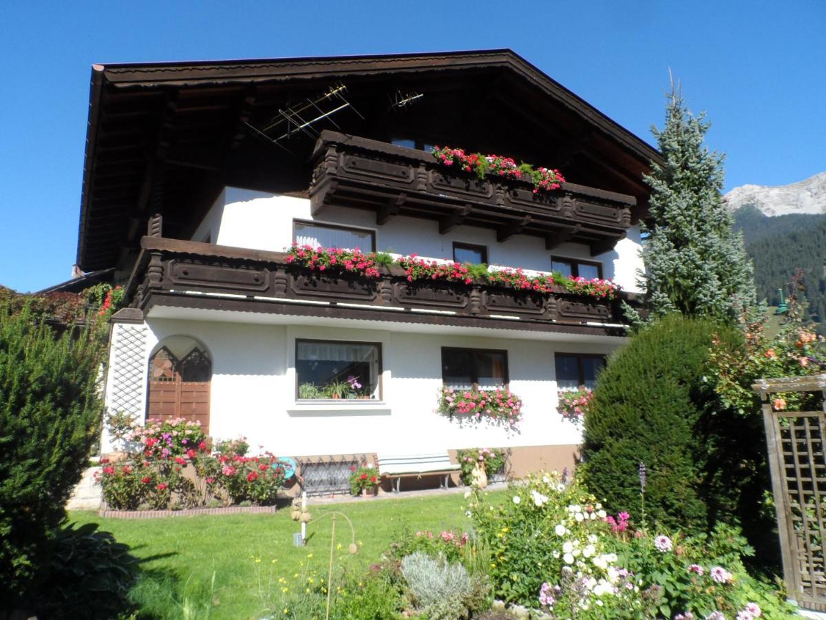 Jogglerhaus Apartment Lermoos Exterior photo
